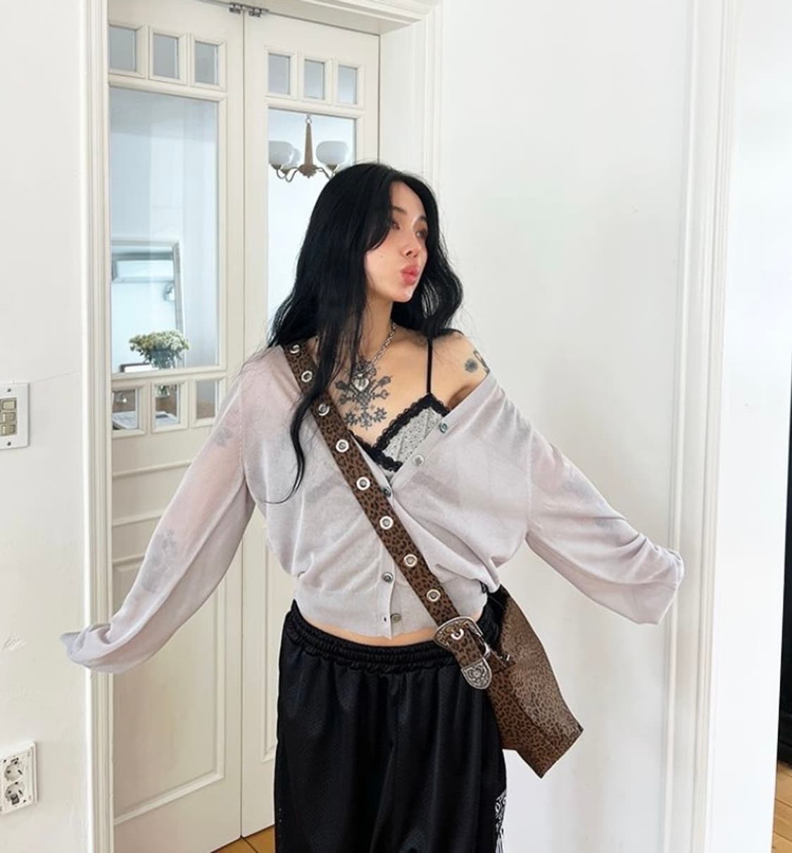 더미스테리어스호텔 시스루 가디건 상품이미지2