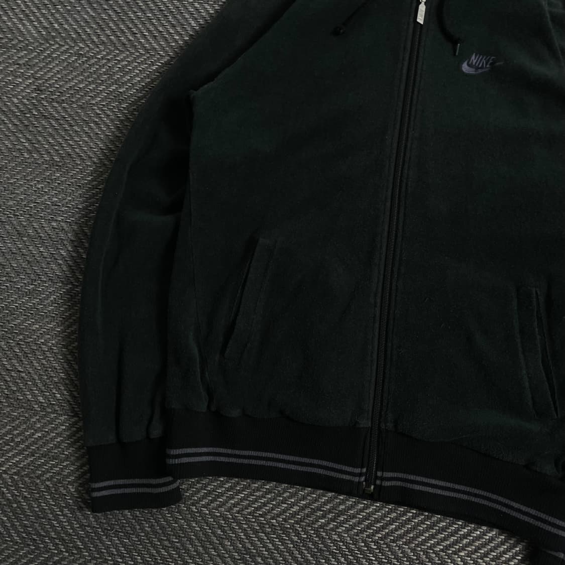 나이키 퓨츄라 로고 후드 벨벳 트랙탑 져지 o 3901 상품이미지3