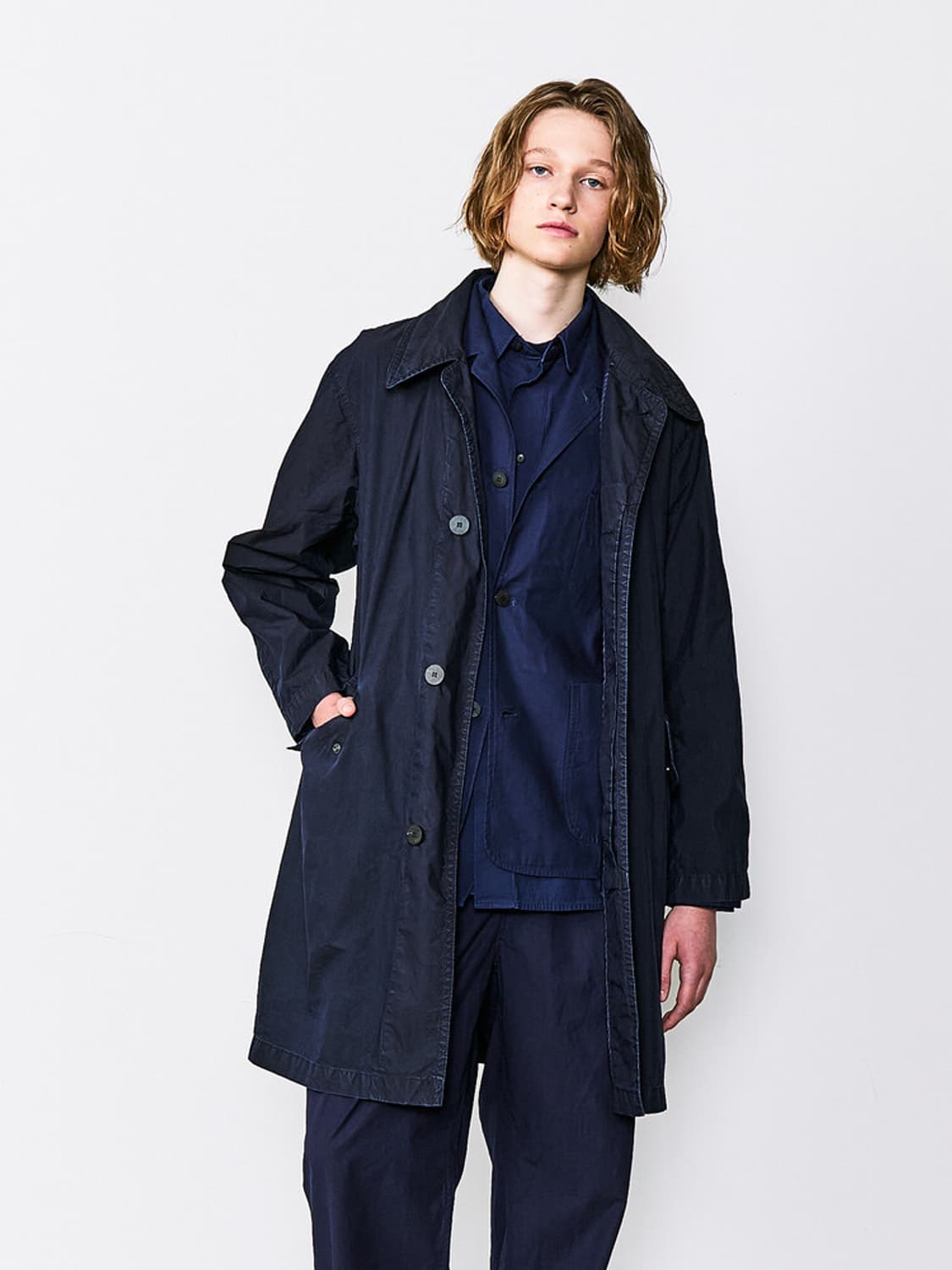 도큐먼트 인디고 맥코트 L 상품이미지2