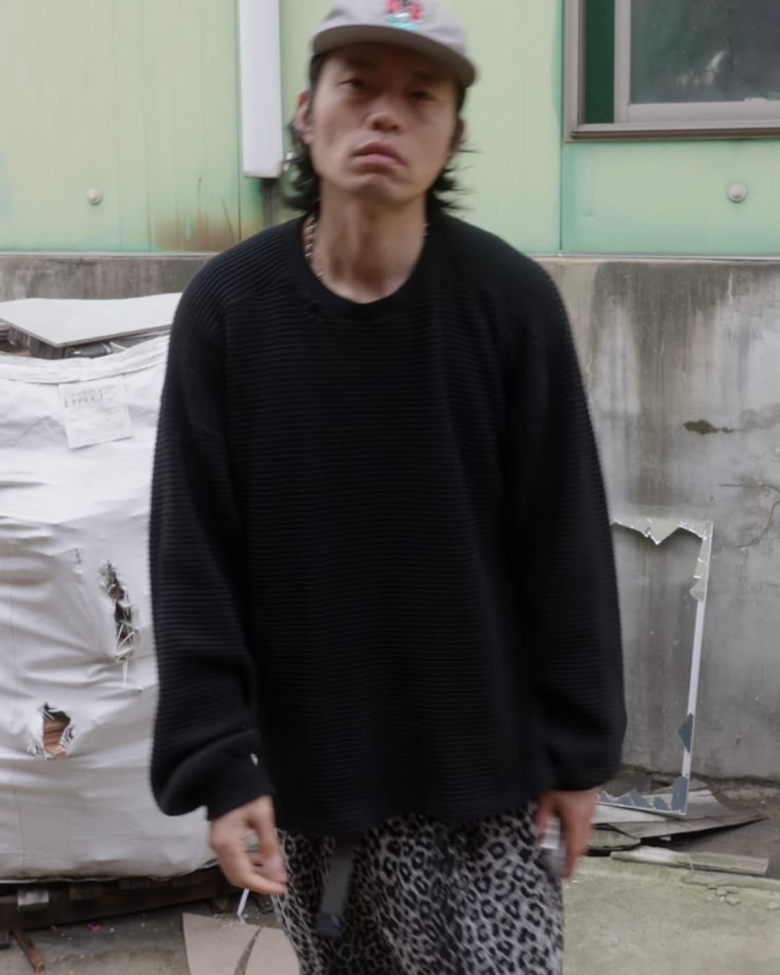 DAMAGE HEAVY WAFFLE OVERSIZED LS T-shirt 상품이미지2