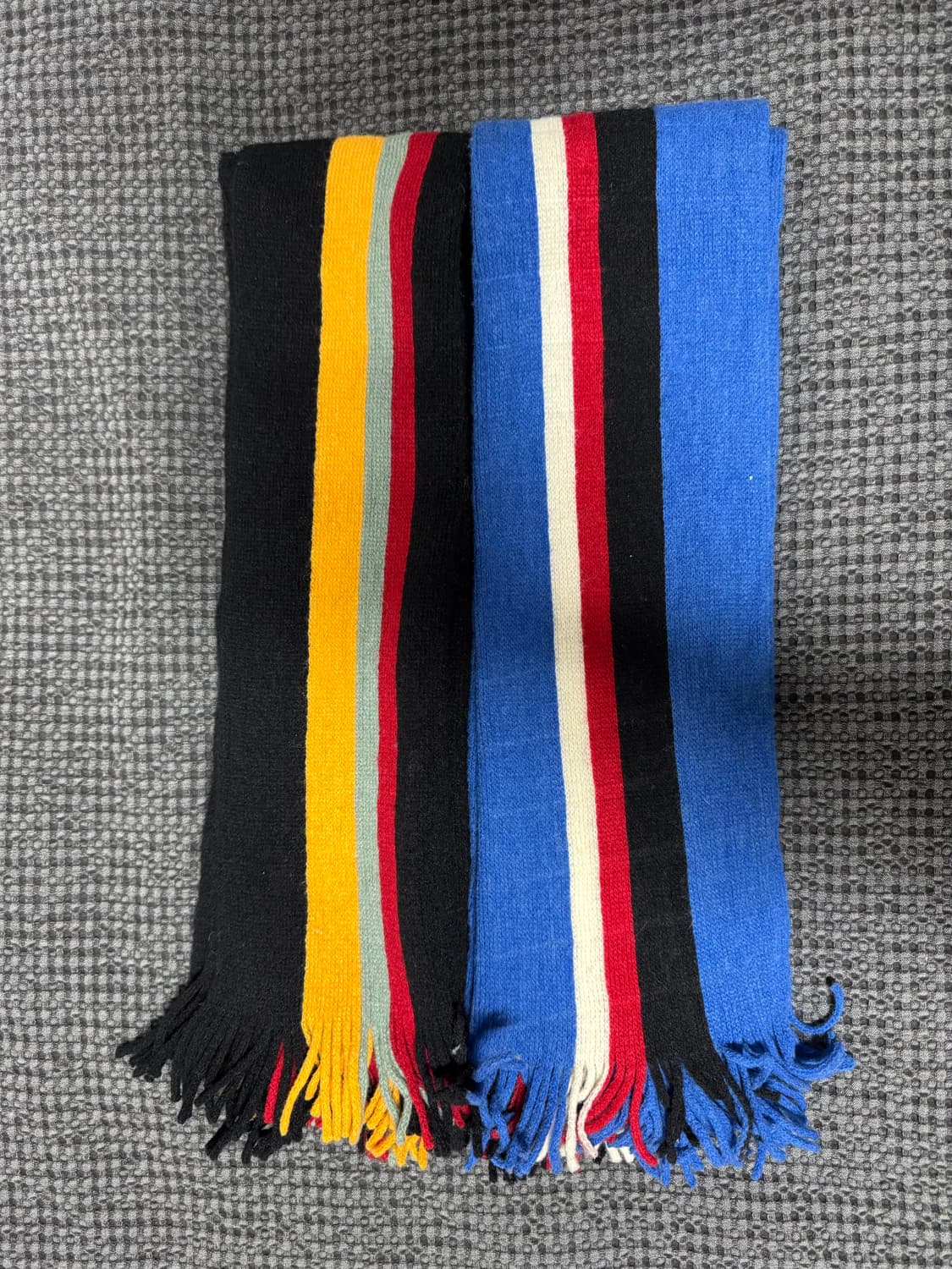 JW 앤더슨 x 유니클로 머플러 상품이미지1