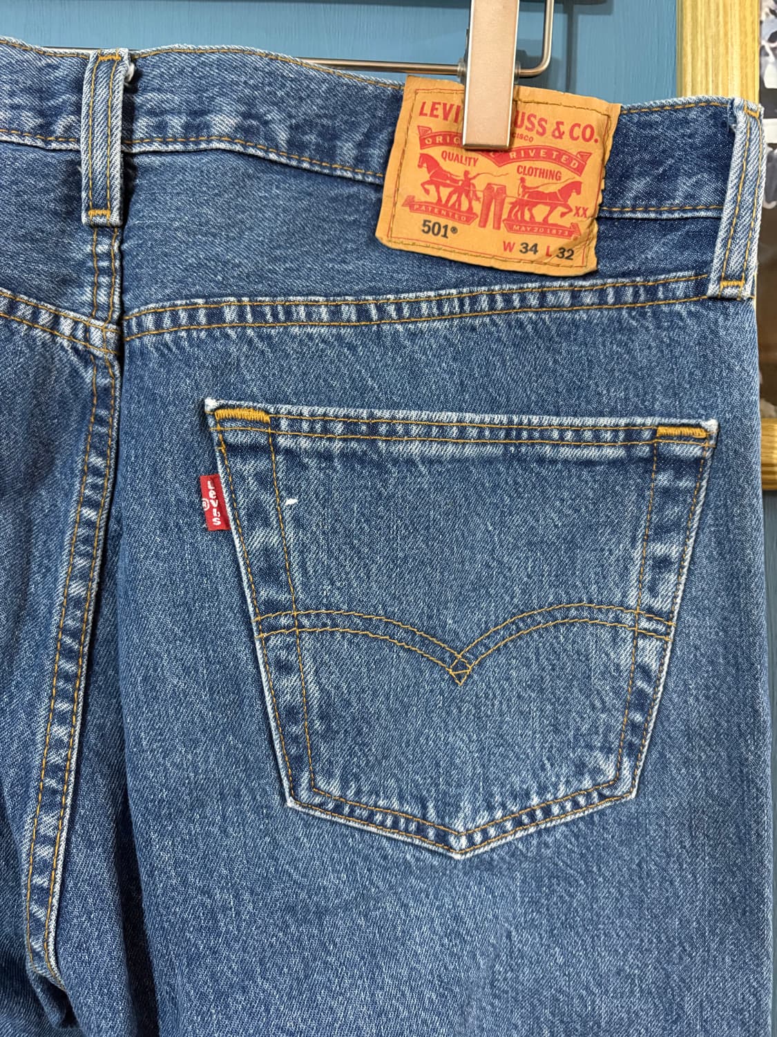 00’s Levis 501 denim pant. 상품이미지8