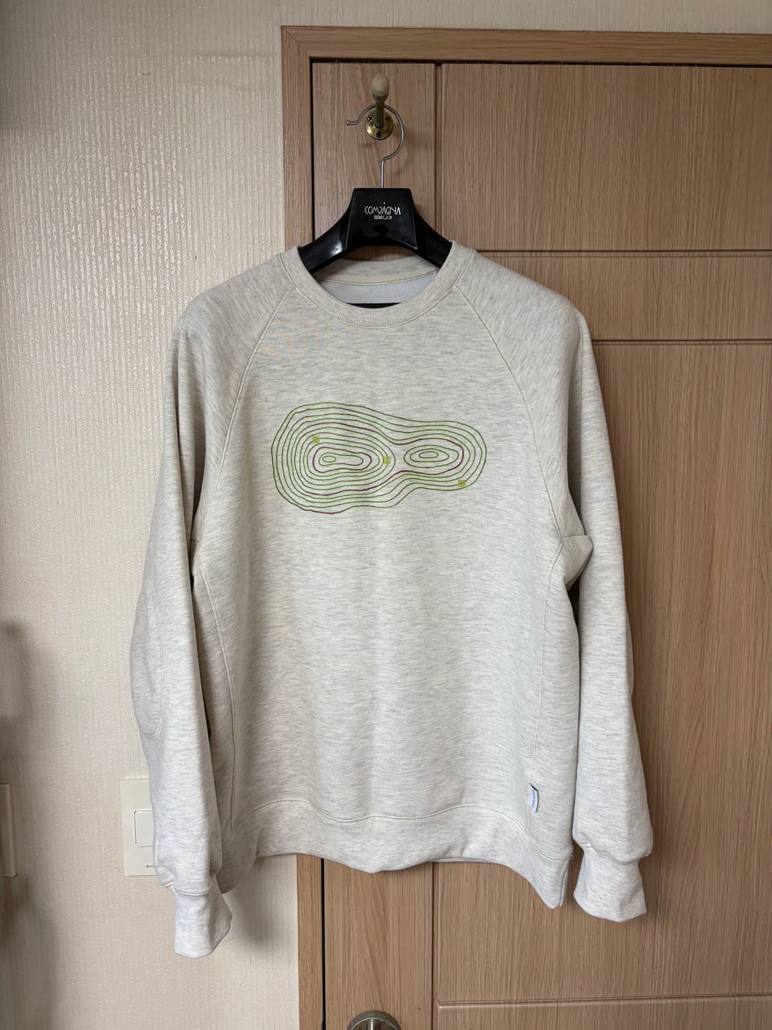 999휴머니티 맨투맨  상품이미지1