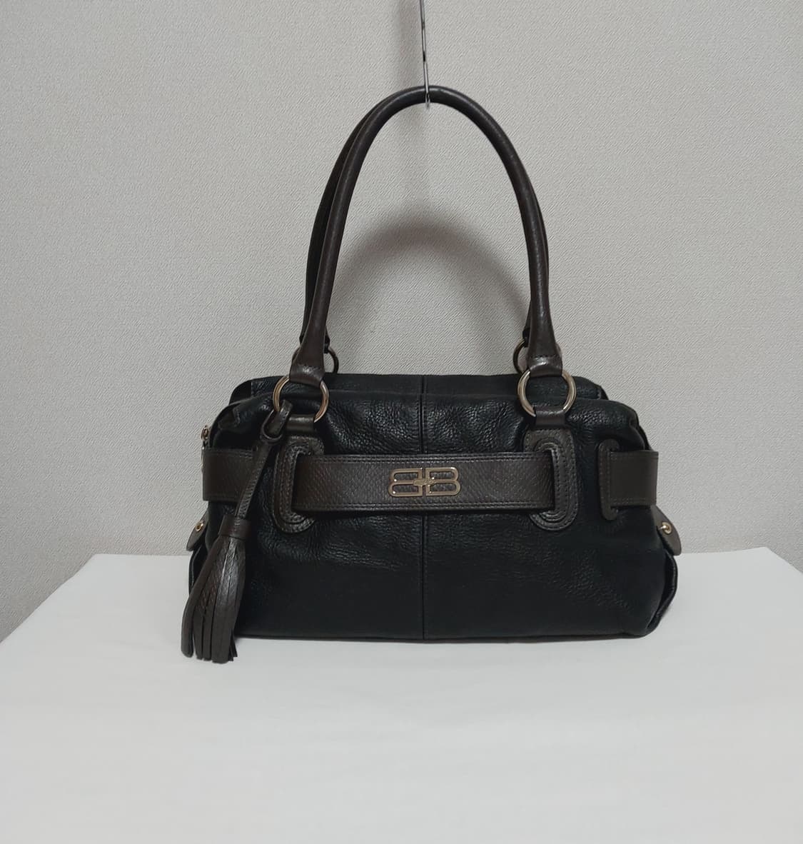 발렌시아가 00's 테슬 숄더백 금강 (정품) 상품이미지1