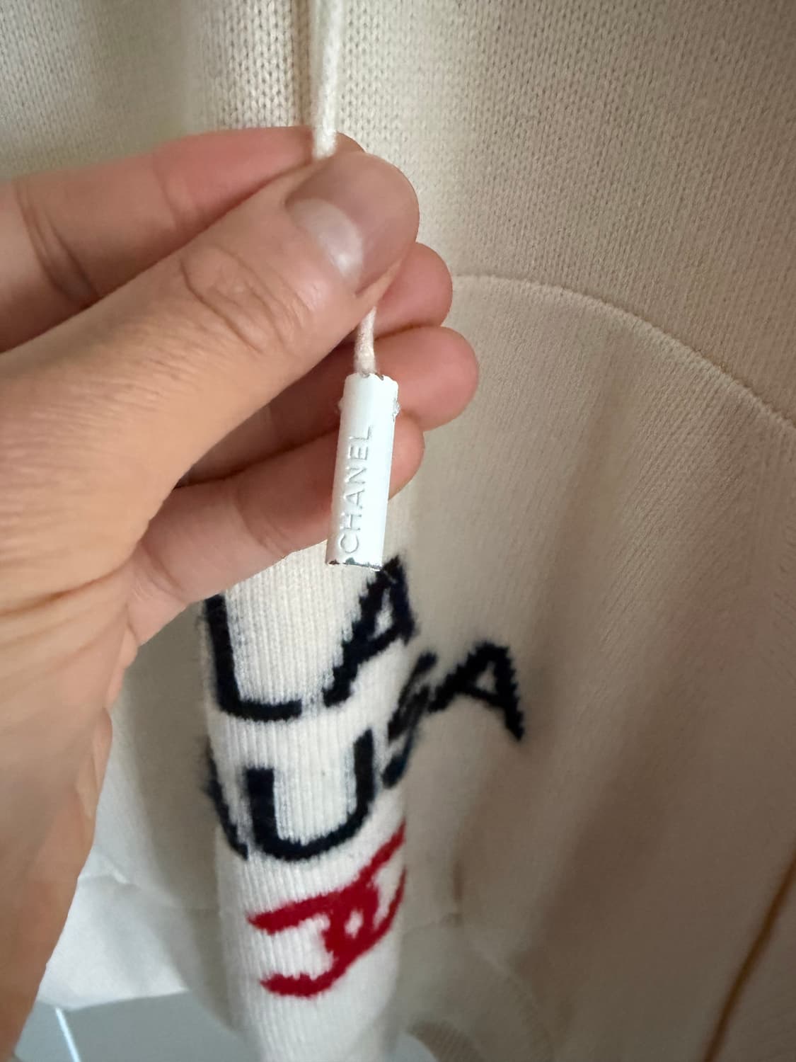 샤넬 La Pausa 후드티 48 상품이미지3