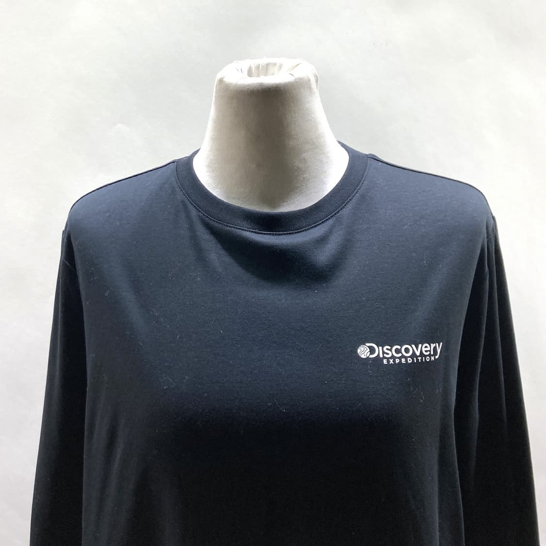 디스커버리 2023 여성긴팔티 블랙 최상 95  상품이미지2