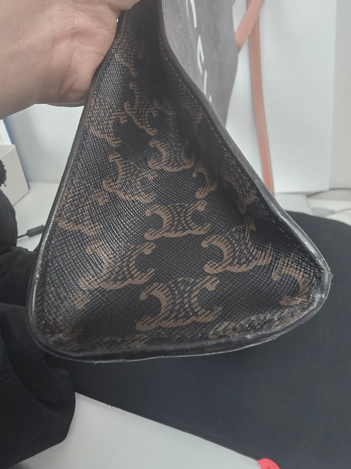 셀린느 트리오페 카바스 스몰백 상품이미지5