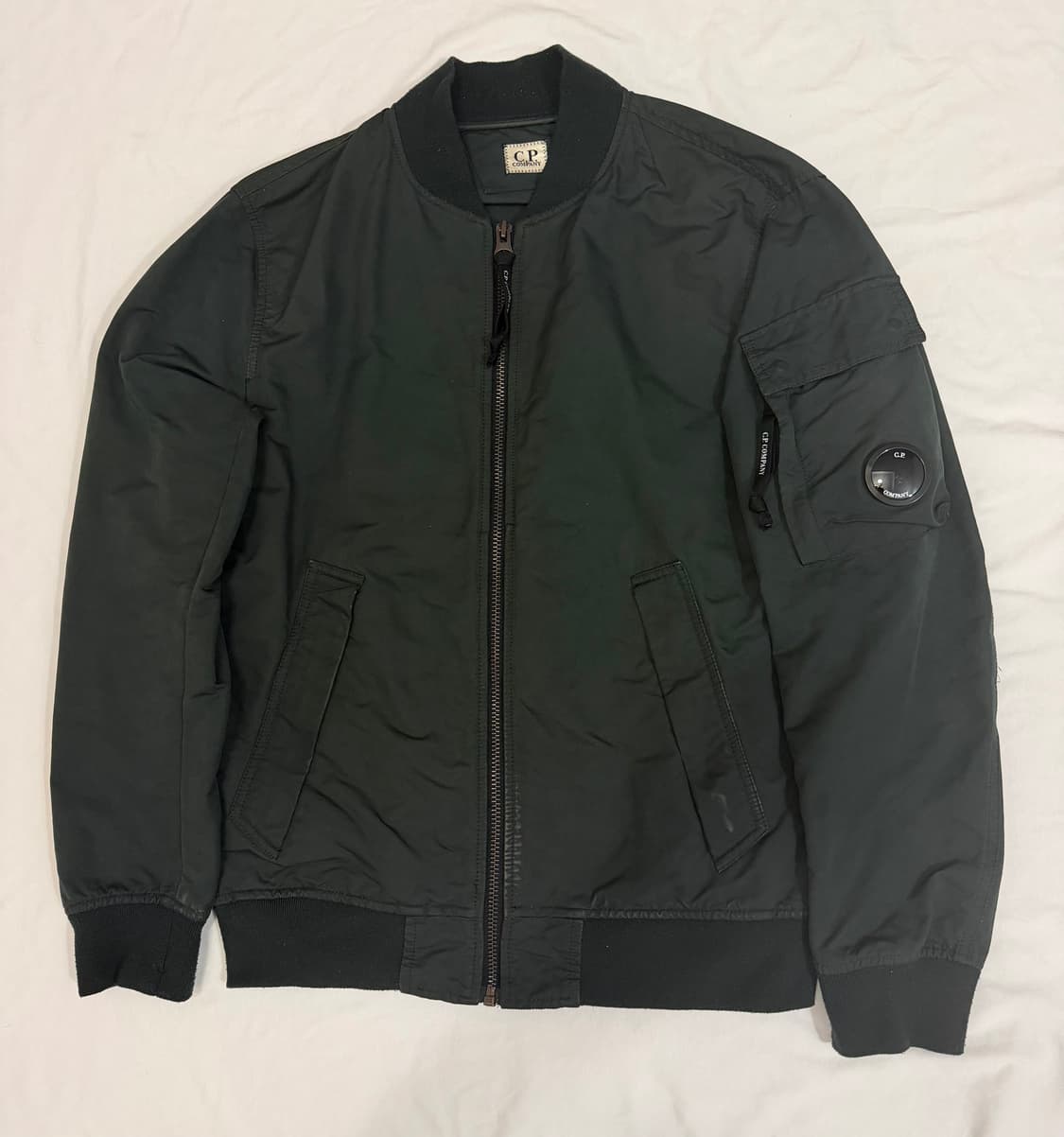 Cp컴퍼니 봄버 ma-1 상품이미지3