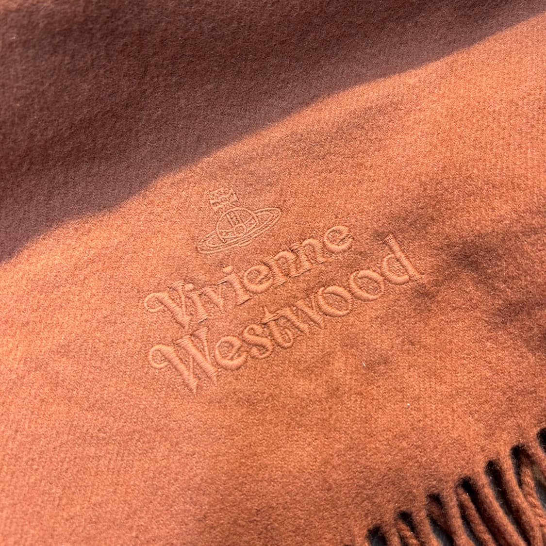 Vivienne Westwood embroidered Muffler 상품이미지2