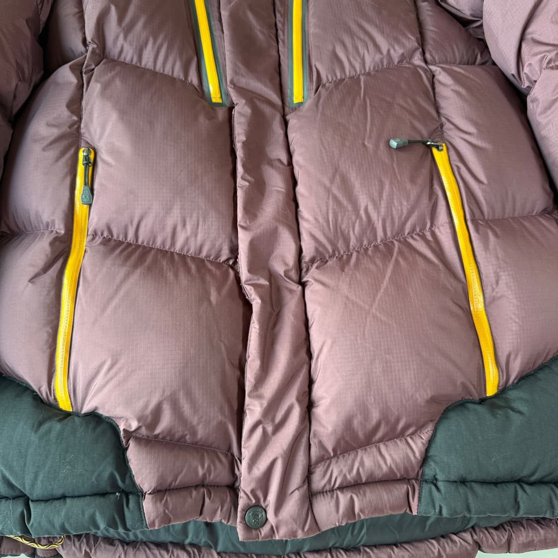 마운틴하드웨어 고프코어 구스다운 패딩 버건디 L 상품이미지5