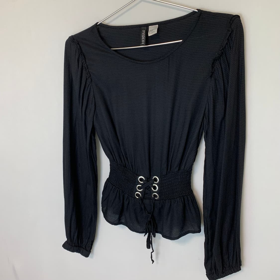 H&M 빈티지 코르셋 아일렛 디테일 긴팔 블라우스 블랙 32 상품이미지3