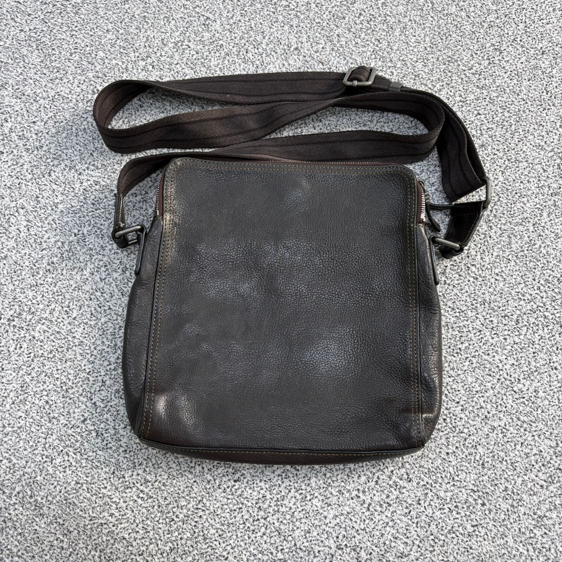 닥스 가죽 크로스백 0409J 상품이미지2