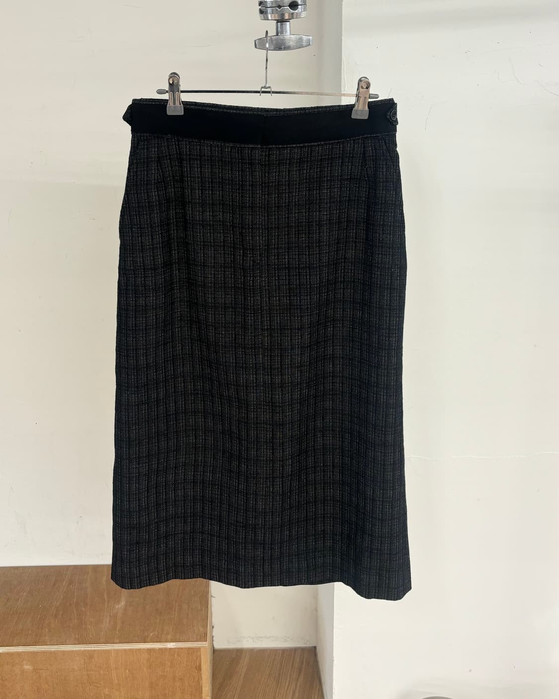 드리스반노튼 체크 패턴 미디 트위드 스커트 상품이미지1