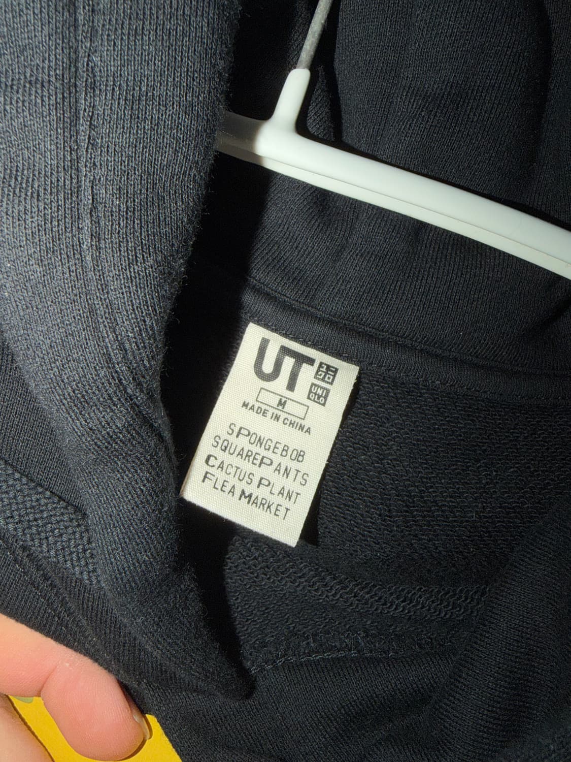 유니클로 UT CPFM 스폰지밥 후드티 M (새상품) 상품이미지3