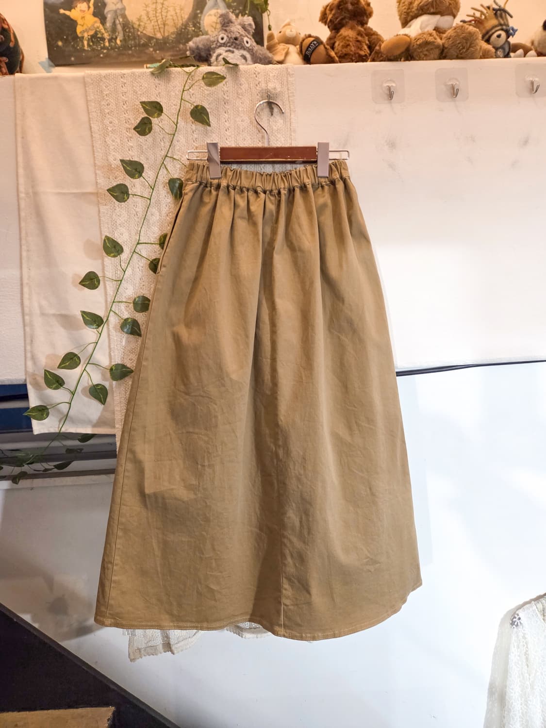 베이지 데일리 롱스커트 상품이미지5