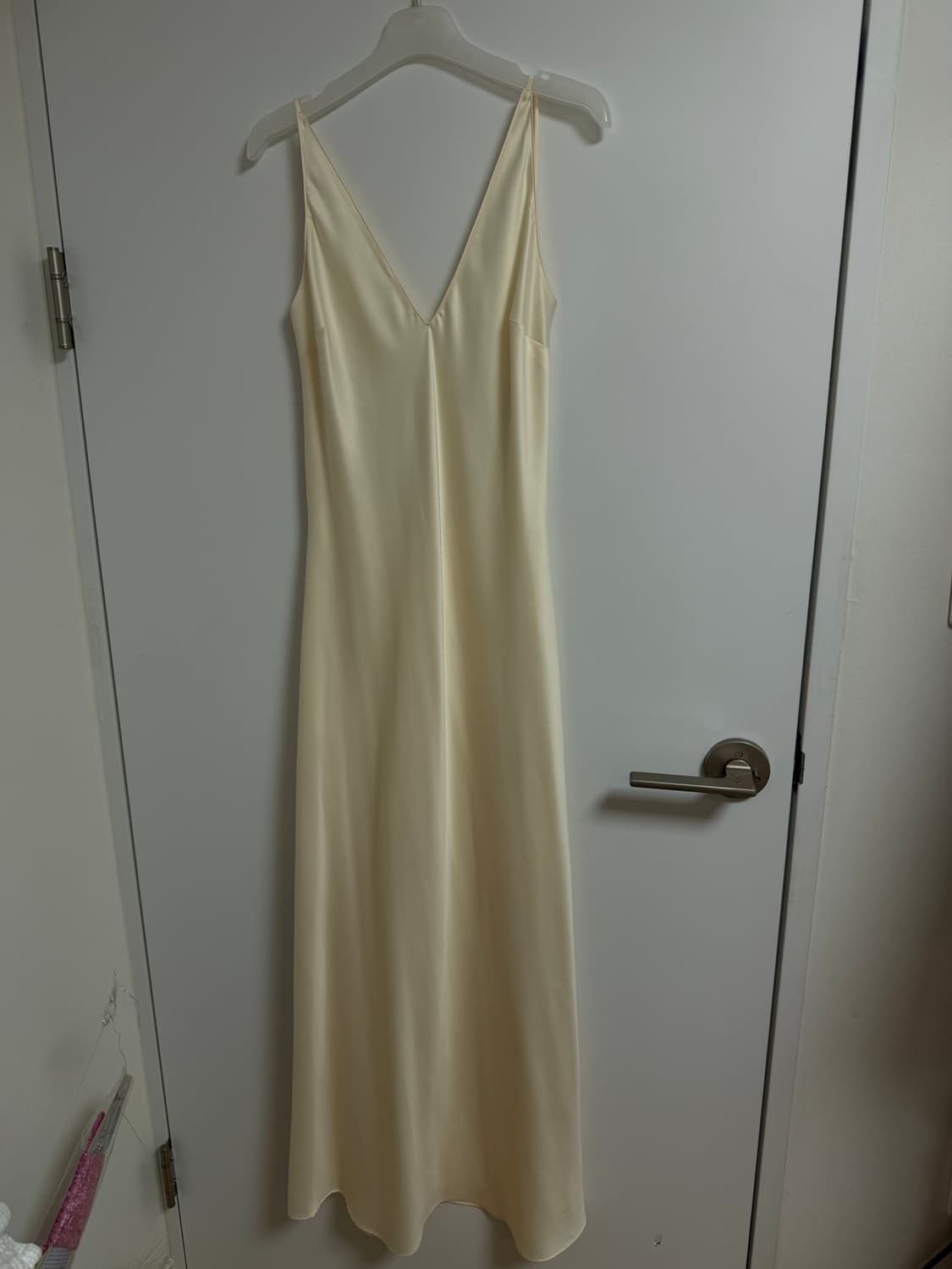 악토브헤 Deep V dress  상품이미지6