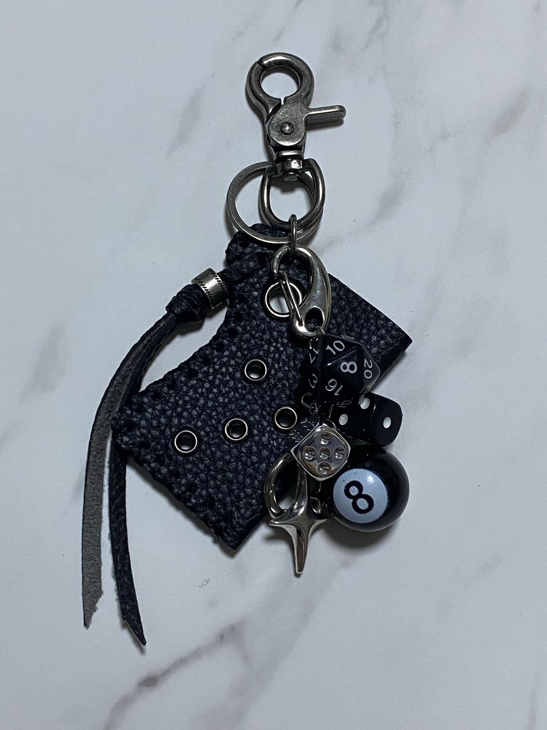 🔥다이스 8볼 키링🔥 상품이미지1