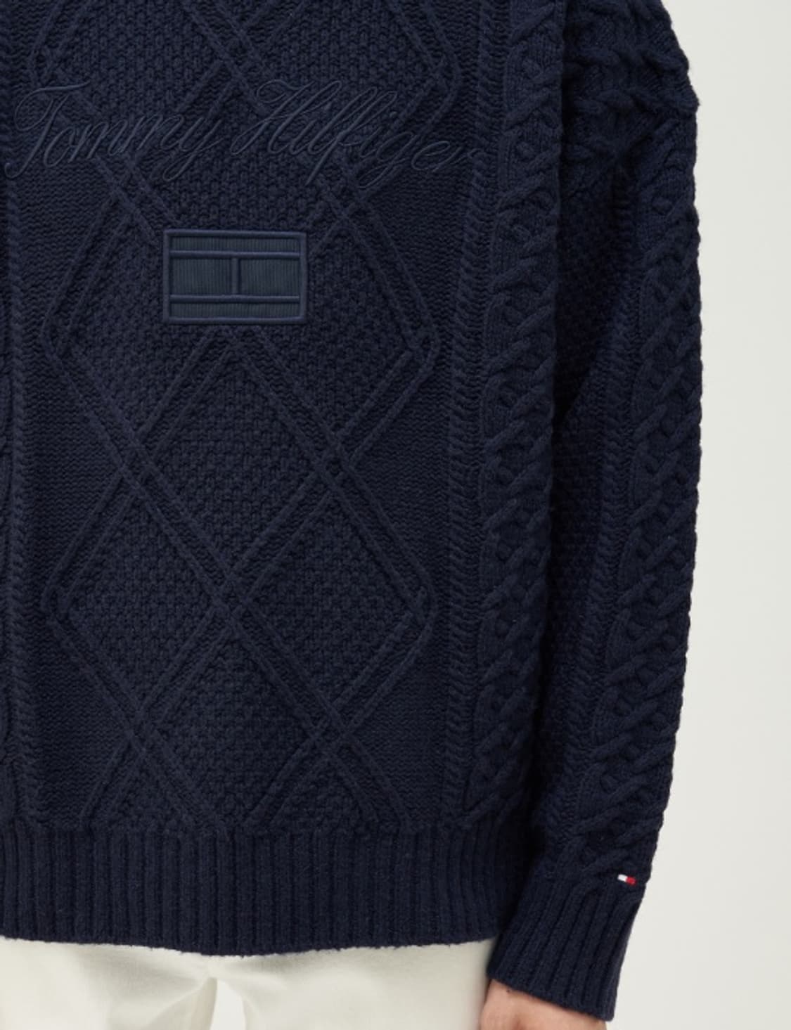타미힐피거 남성 케이블 니트 네이비 상품이미지4