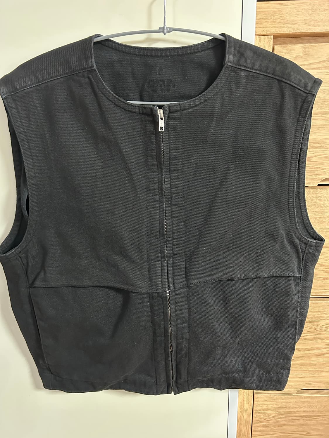 EE 베스트(검정) 상품이미지1