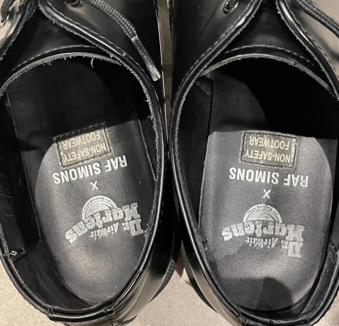 라프시몬스 닥터마틴 스틸토 285 상품이미지4