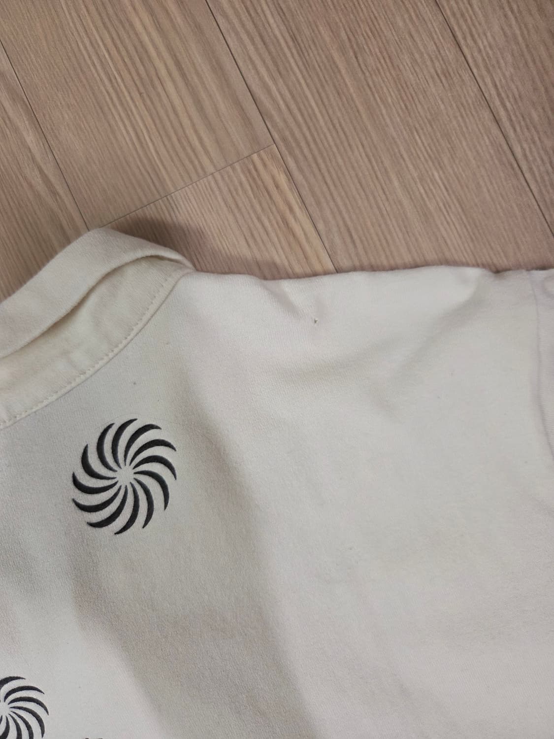 cropped heads 오리엔탈 칼라 티셔츠 상품이미지6