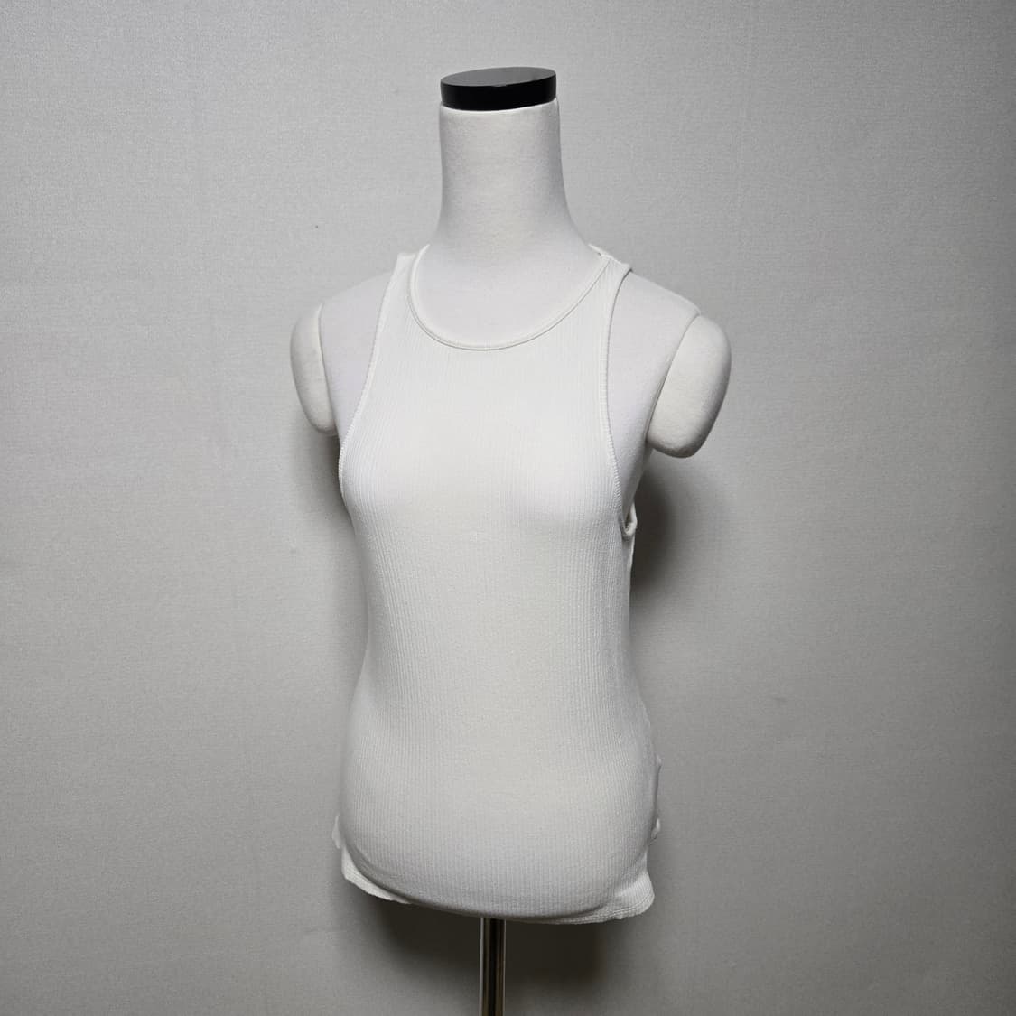 앤아더스토리즈 코튼 슬리브리스 탑 / 여성 탑 / 여성 나시 상품이미지6