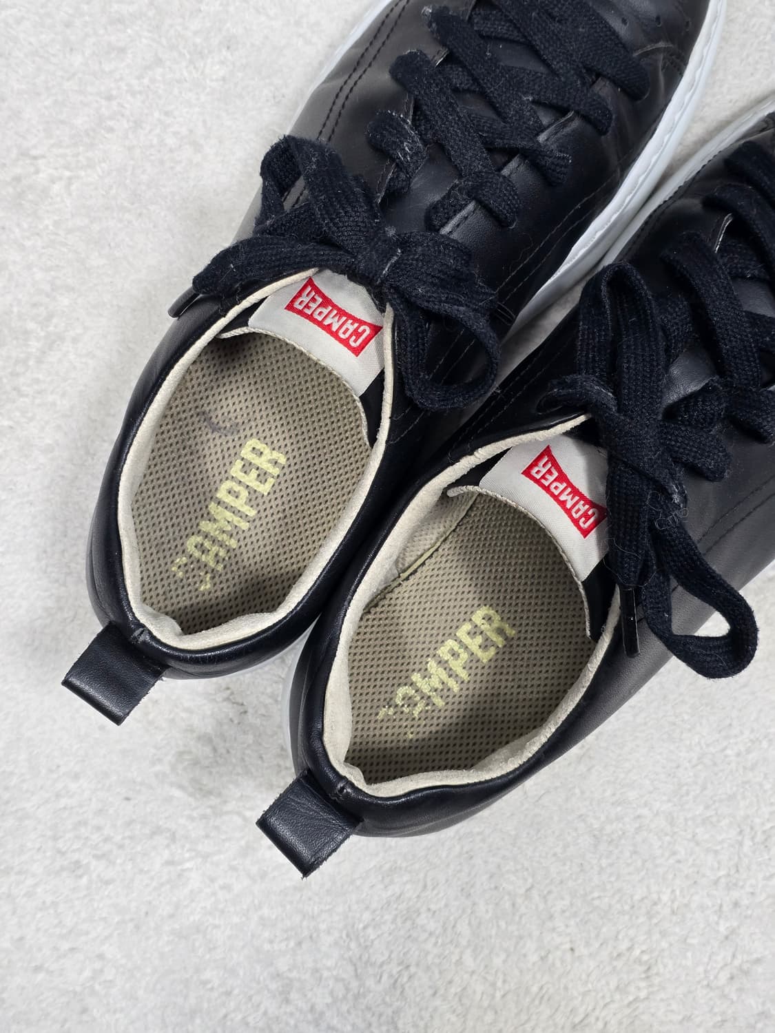 Camper 캠퍼 블랙 레더 스니커즈 41사이즈 상품이미지3