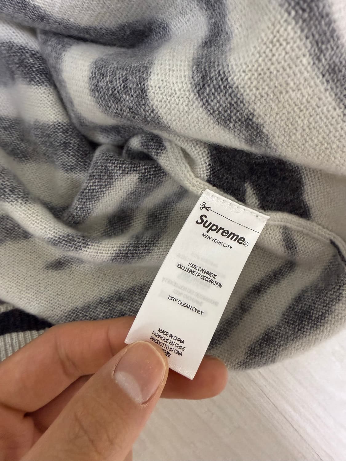 슈프림 캐시미어 니트 m 상품이미지2