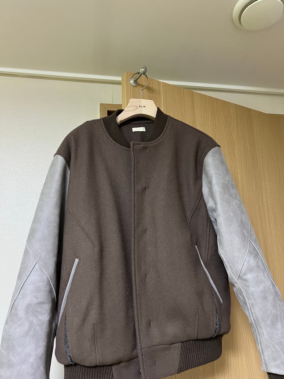 xlim ep8 바시티 자켓 브라운 M사이즈 상품이미지1