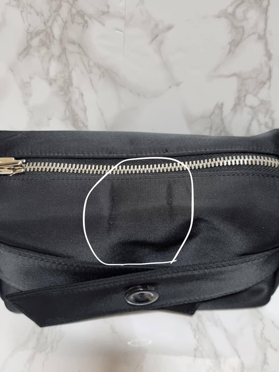 언라이크룩 아르크 카세트백 상품이미지5