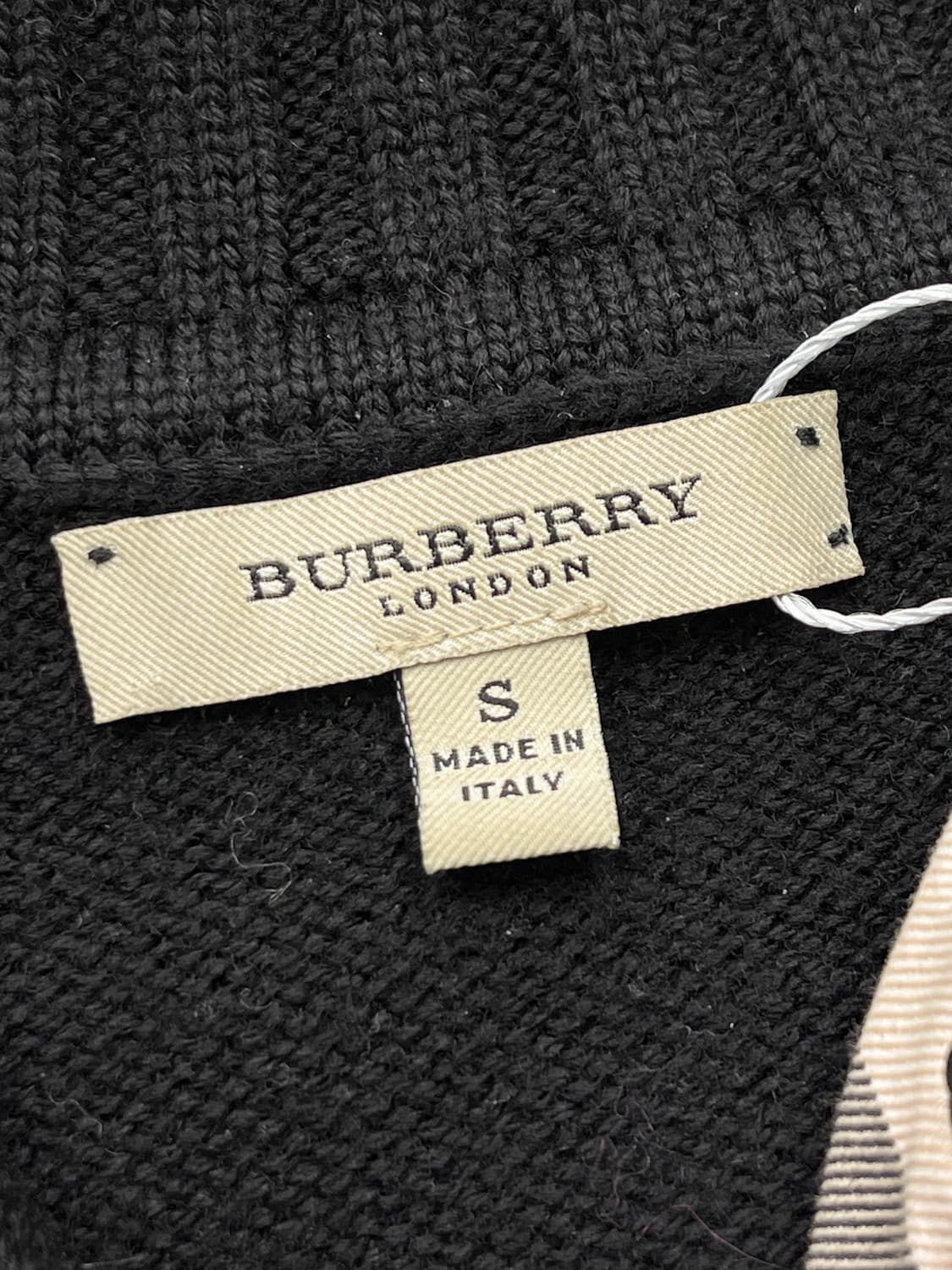 버버리 스냅 버튼 카라 울 니트 상품이미지6