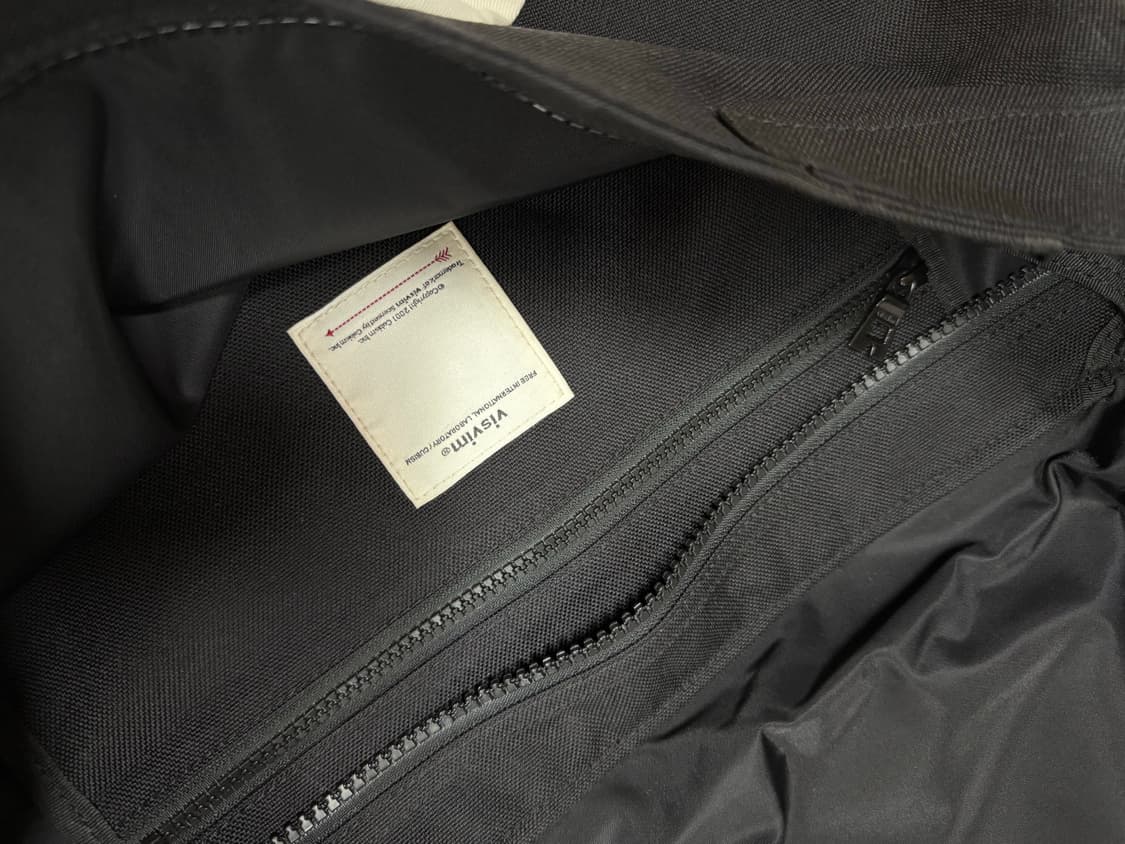 visvim 비즈빔 코듀라 샤첼백 24L 상품이미지2