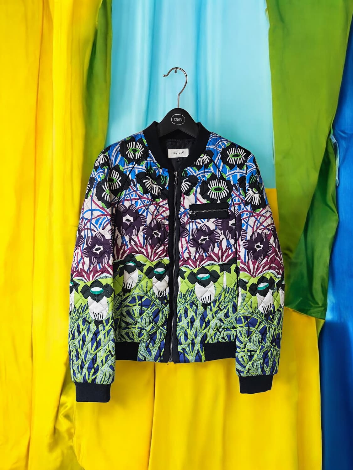 티렌 유니크 플라워 프린팅 퀄팅 여성 블루종점퍼 55/정가 45만원 상품이미지10