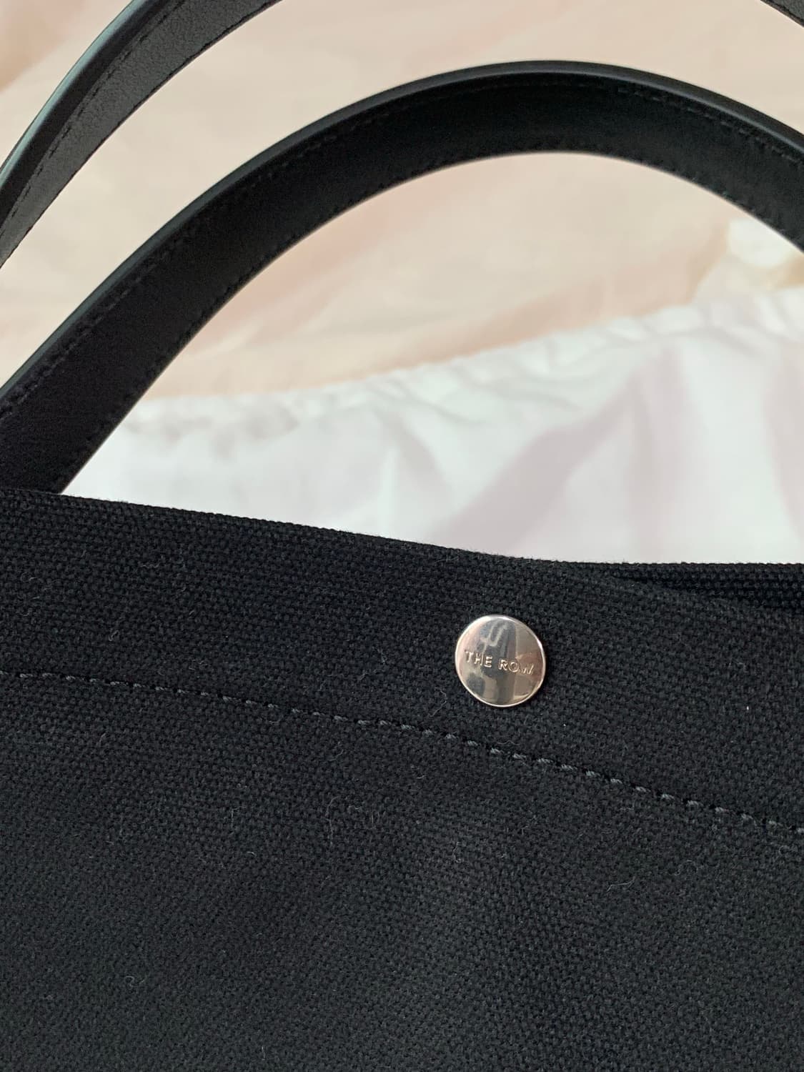 25ss 더로우 아이다호 토트백 상품이미지8