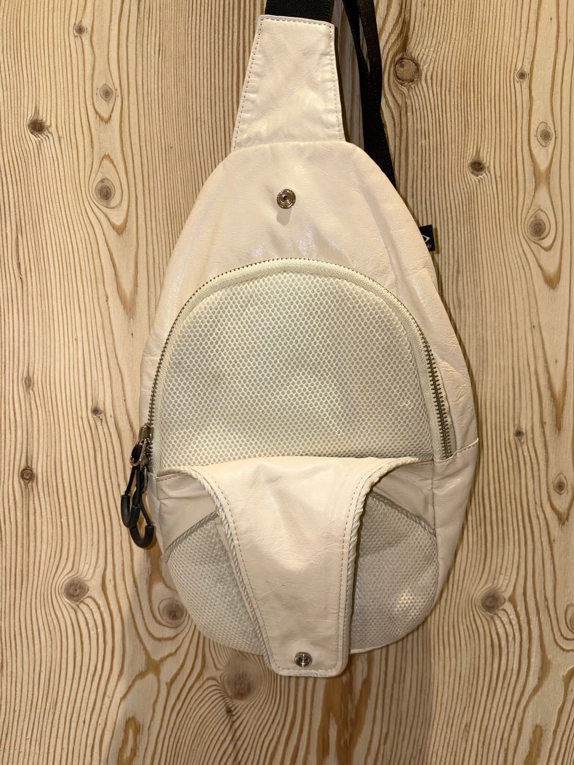 미스치프 크로스백 상품이미지6