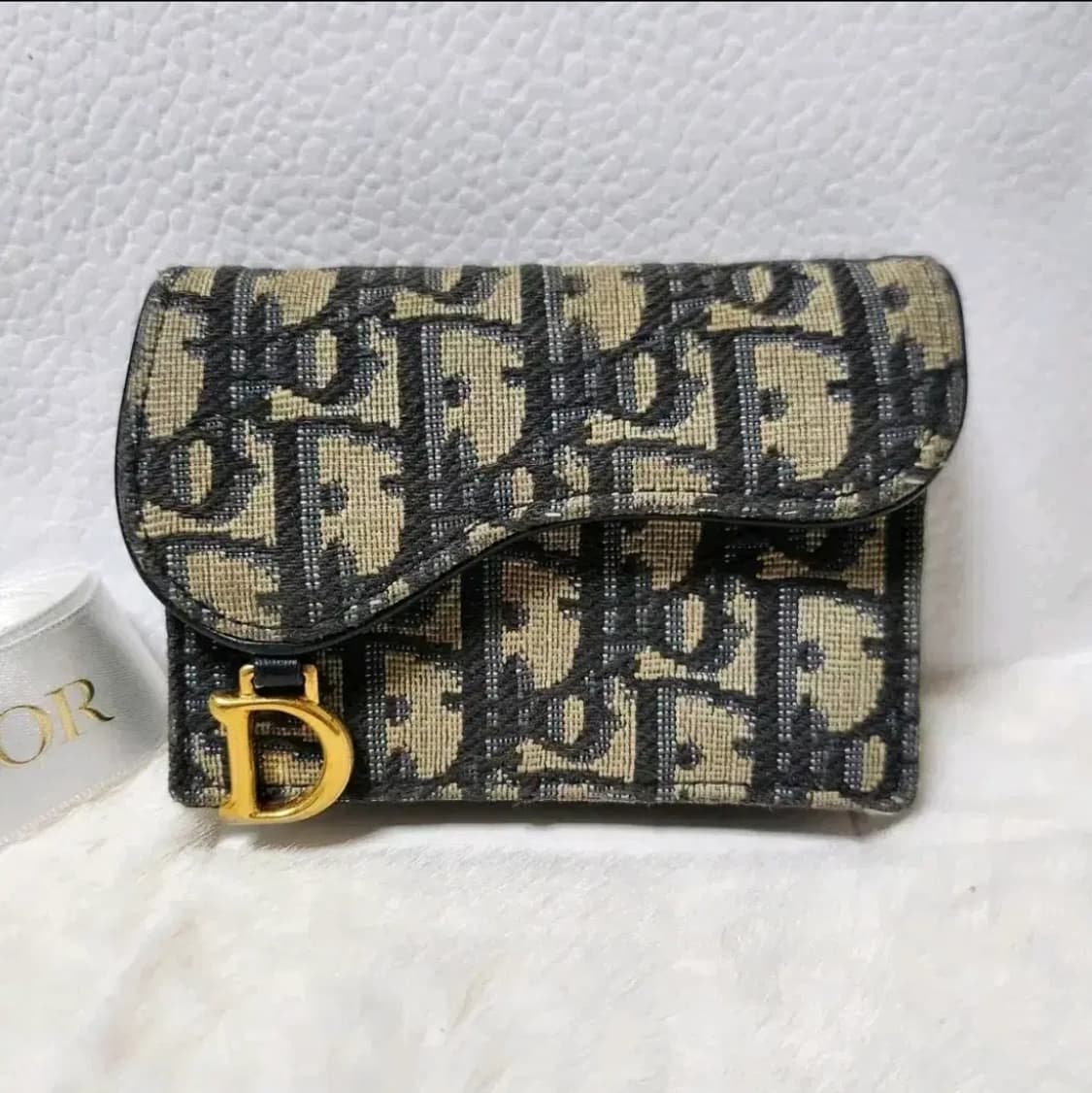 디올 오블리크 새들 카드지갑 상품이미지1