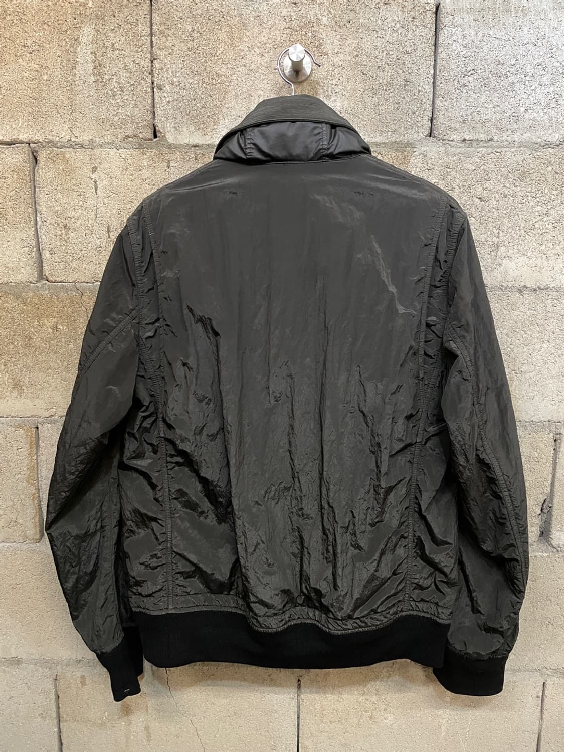 스톤 아일랜드 나일론 메탈 윈드브레이커 자켓  상품이미지2