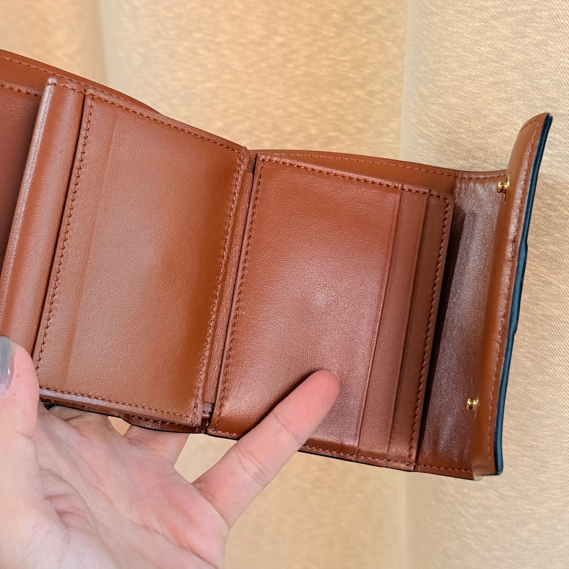 셀린느 정품 트리오페 트리폴드 여성 반지갑 상품이미지10