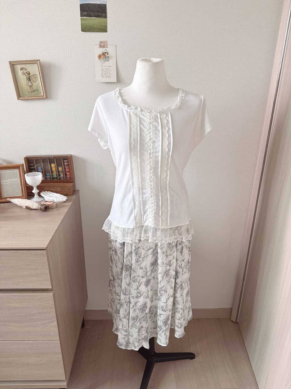 레이스 반팔+플라워 롱스커트 상품이미지1