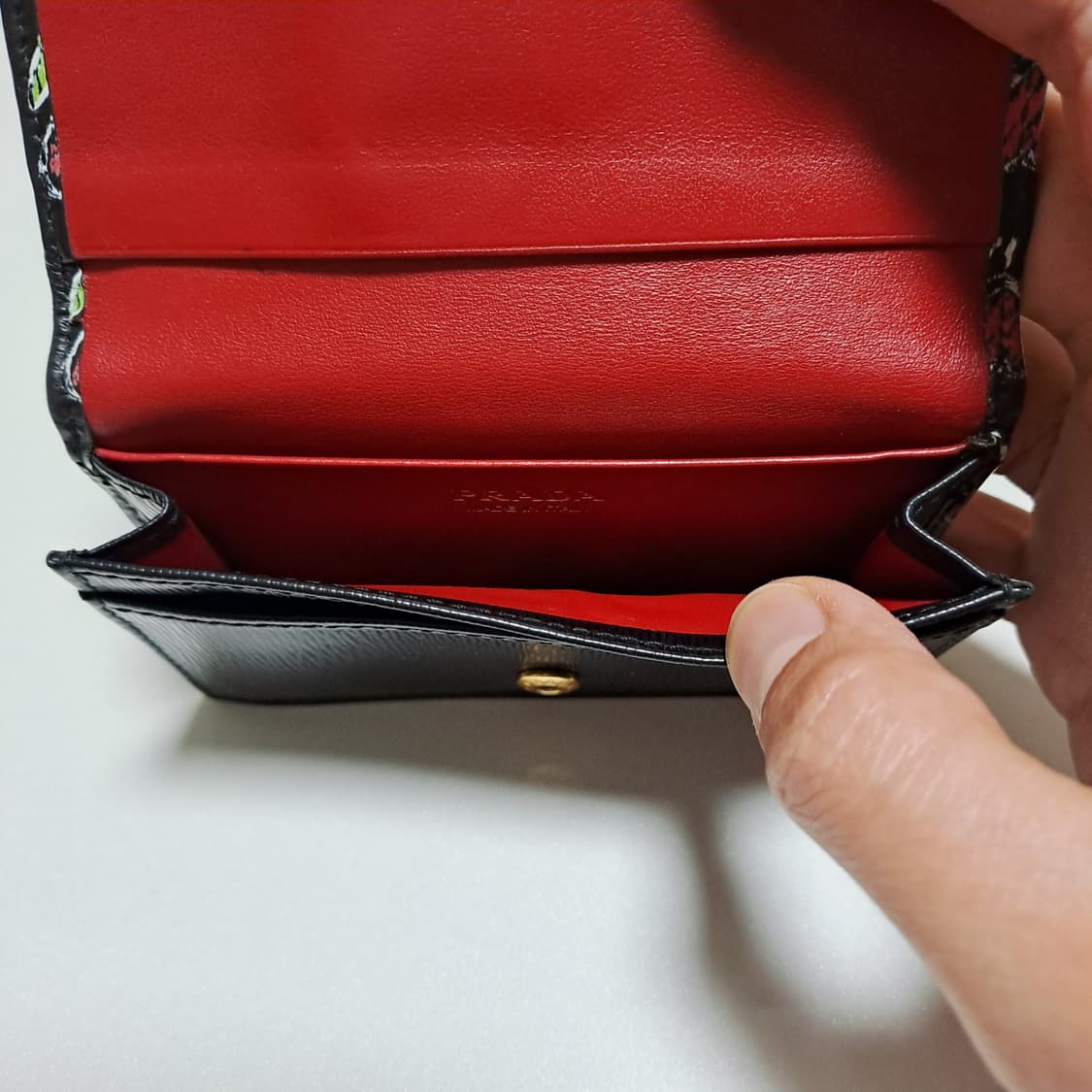 [100%/정품] 프라다 사피아노 하트 패턴 카드지갑, 프라다지갑 상품이미지7