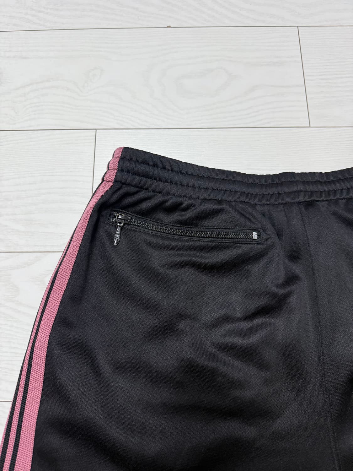 니들스 내로우 트랙팬츠 블랙 핑크 L 상품이미지5