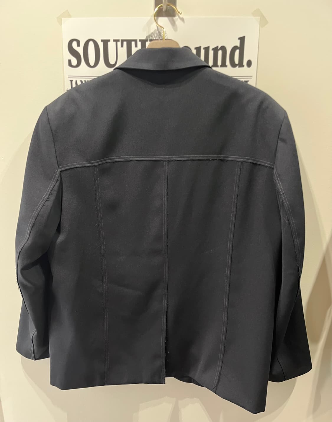 인사일런스 커브드 블레이저 상품이미지4