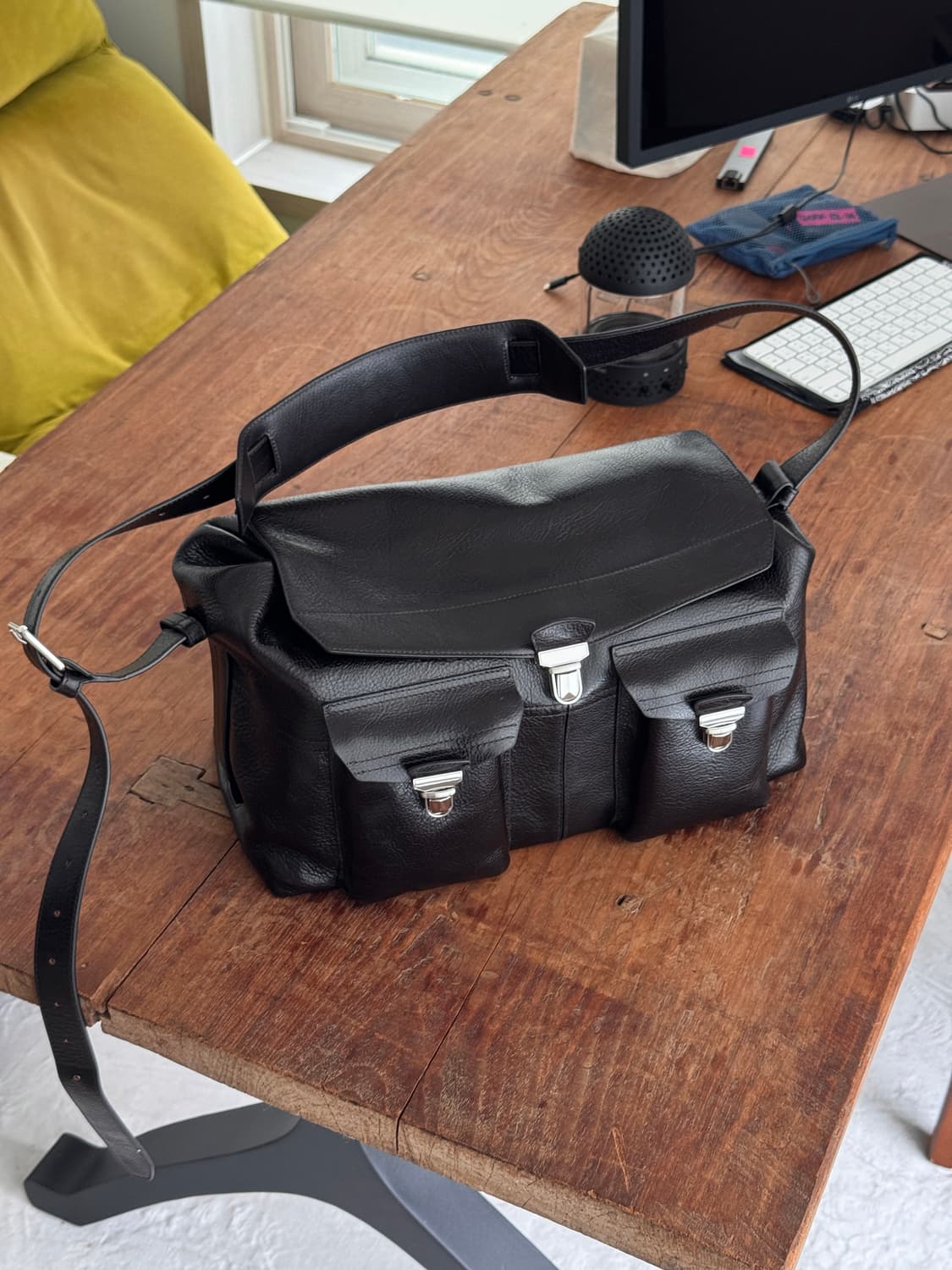 르메르 기어백 위켄드 에스프레소 정품  상품이미지1