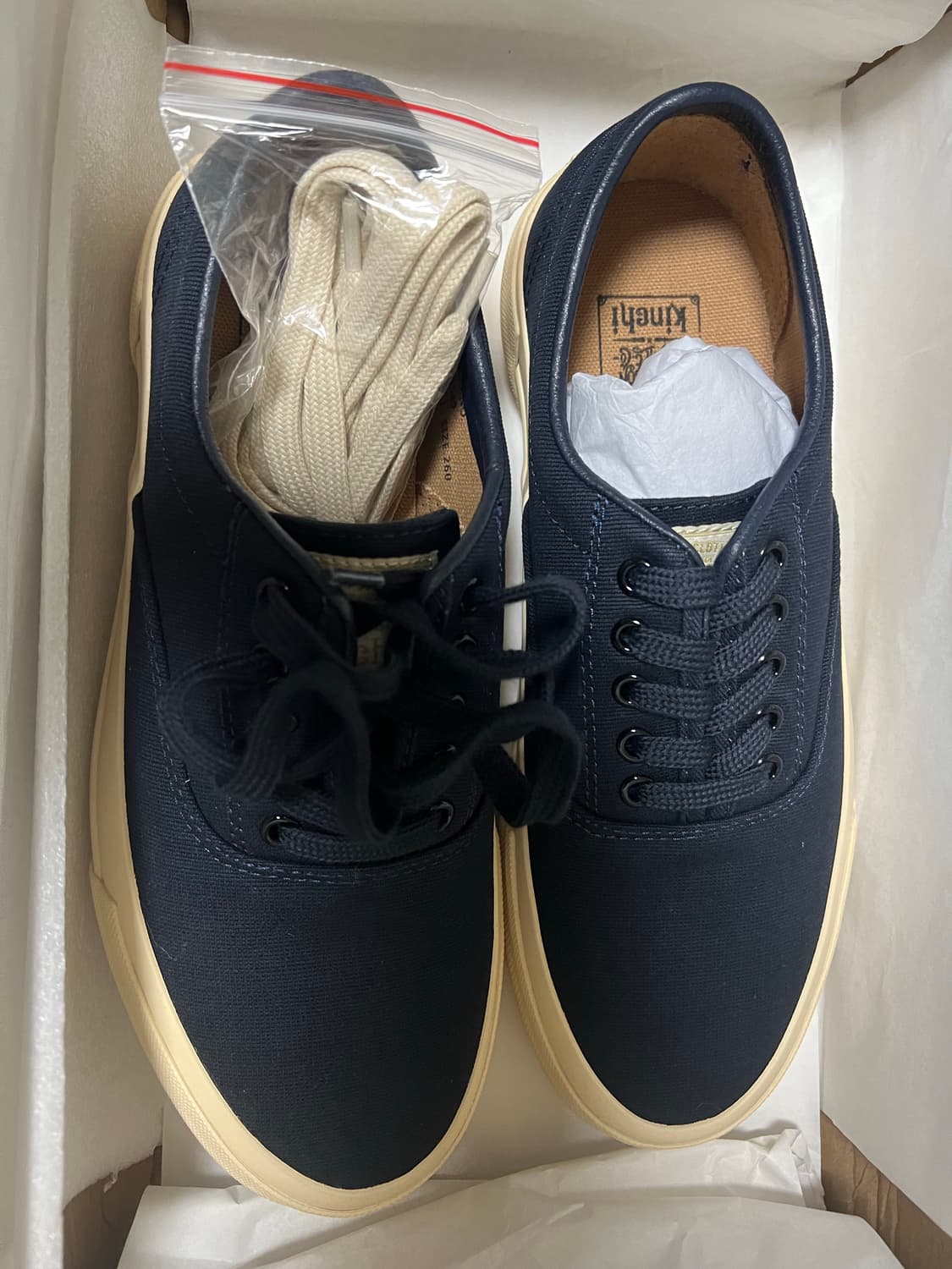 킨치 브론슨 deck 394 네이비 260 상품이미지1