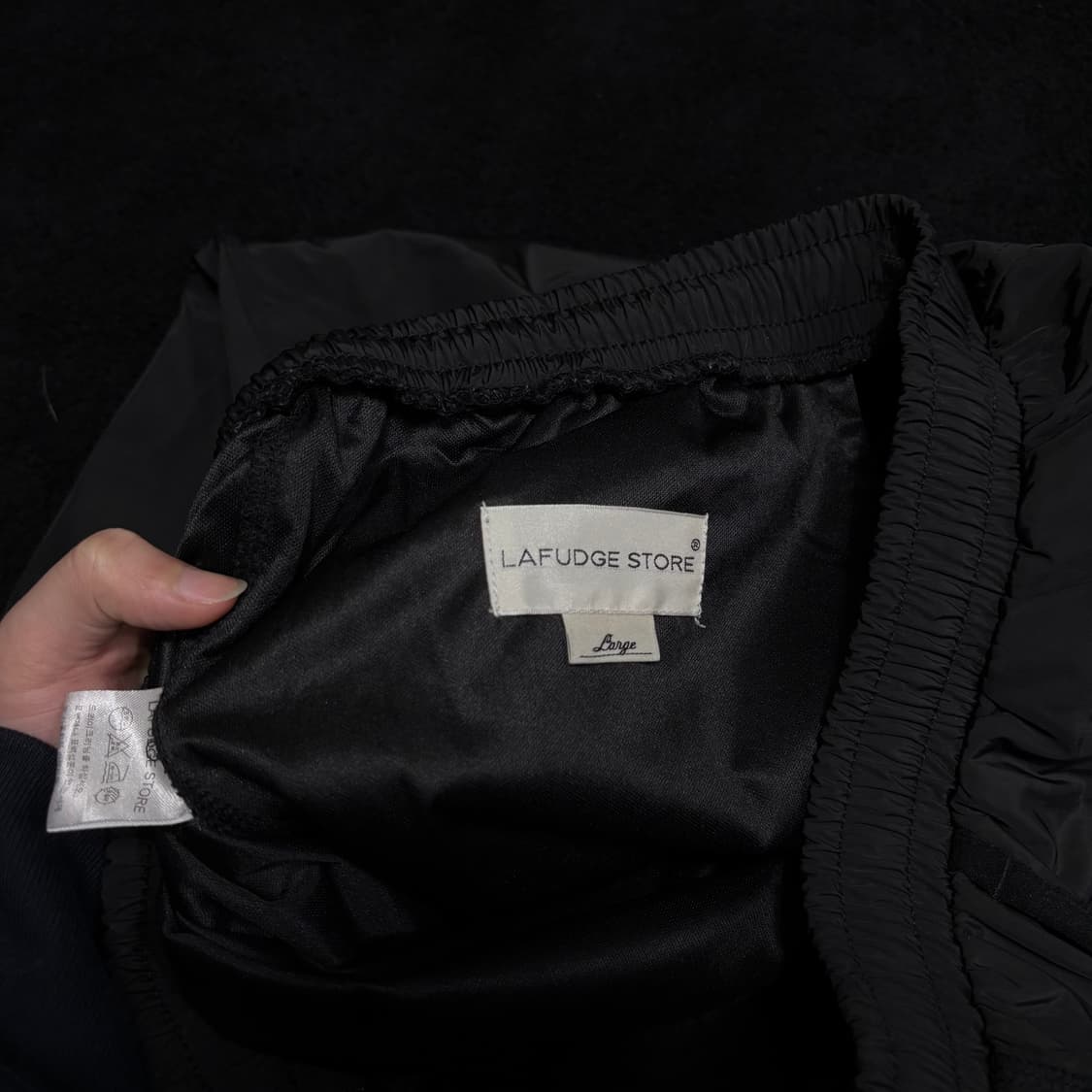 L 라퍼지스토어 블랙 폴리 조거팬츠 상품이미지3