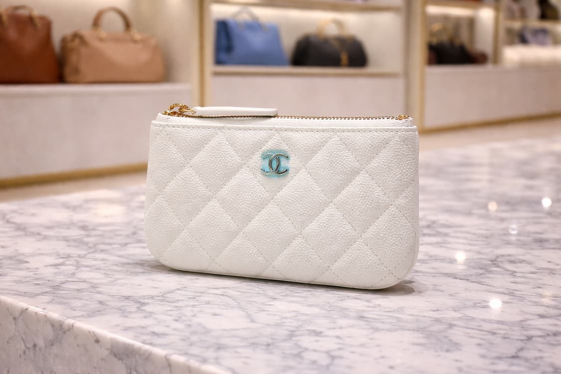 [S급] 샤넬 클래식 캐비어 미니 파우치 판매합니다!!! 상품이미지1