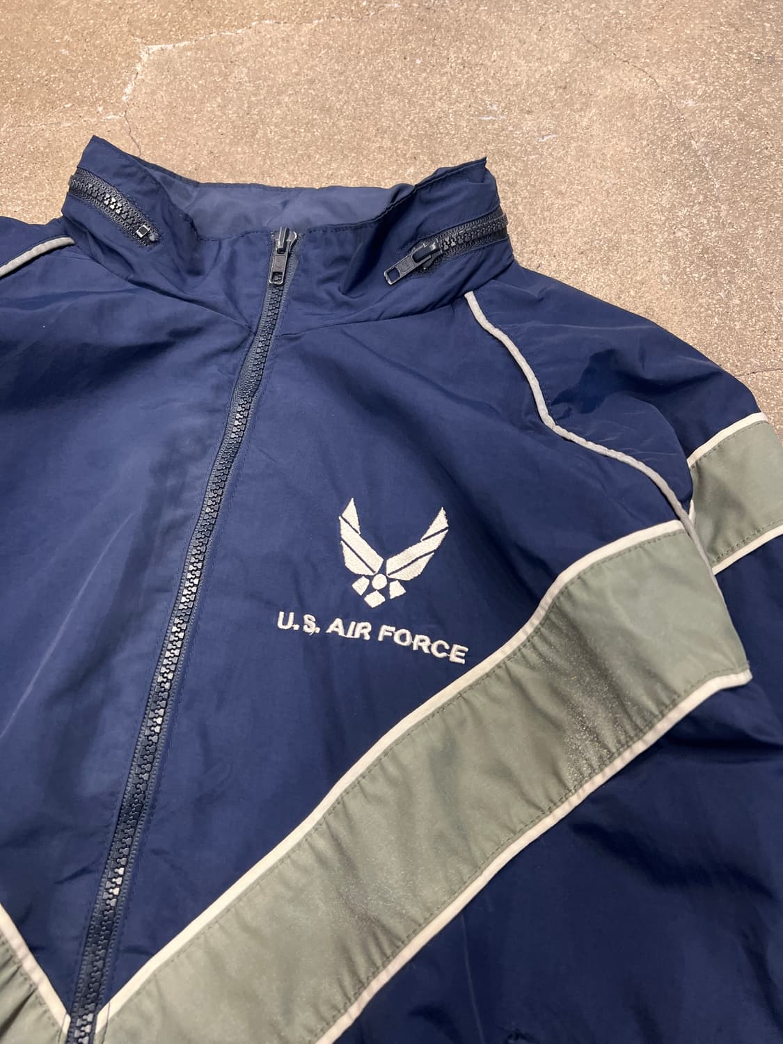 미공군 IPFU 바람막이 자켓 상품이미지3