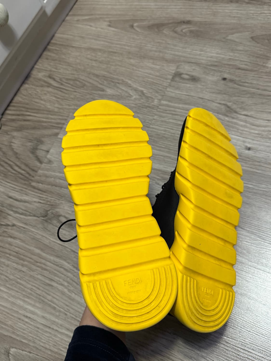 펜디 ff로고 스니커즈 상품이미지6