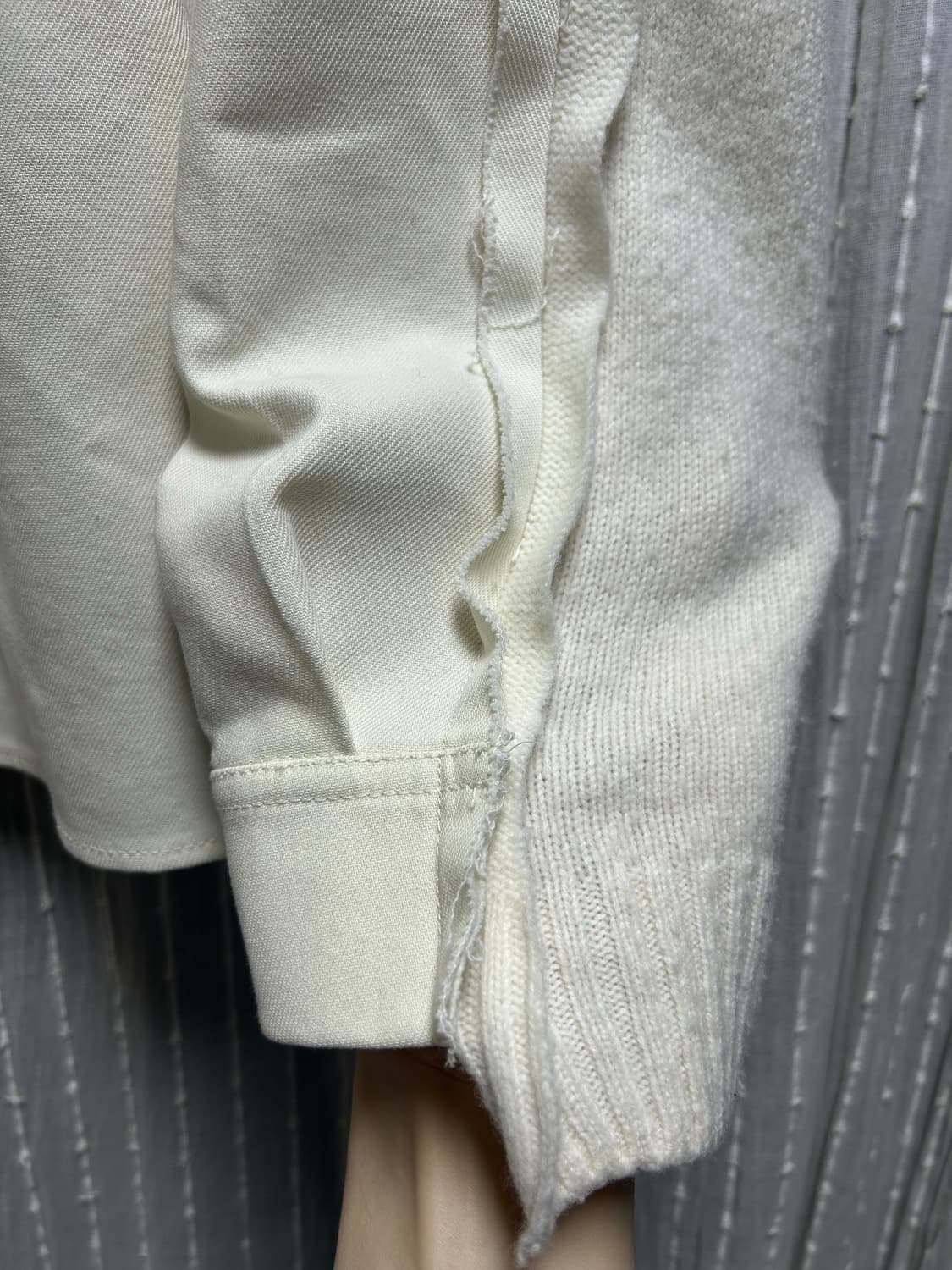 RE:CODE 레코드 아이보리 백니트 셔츠 L 급처 상품이미지9