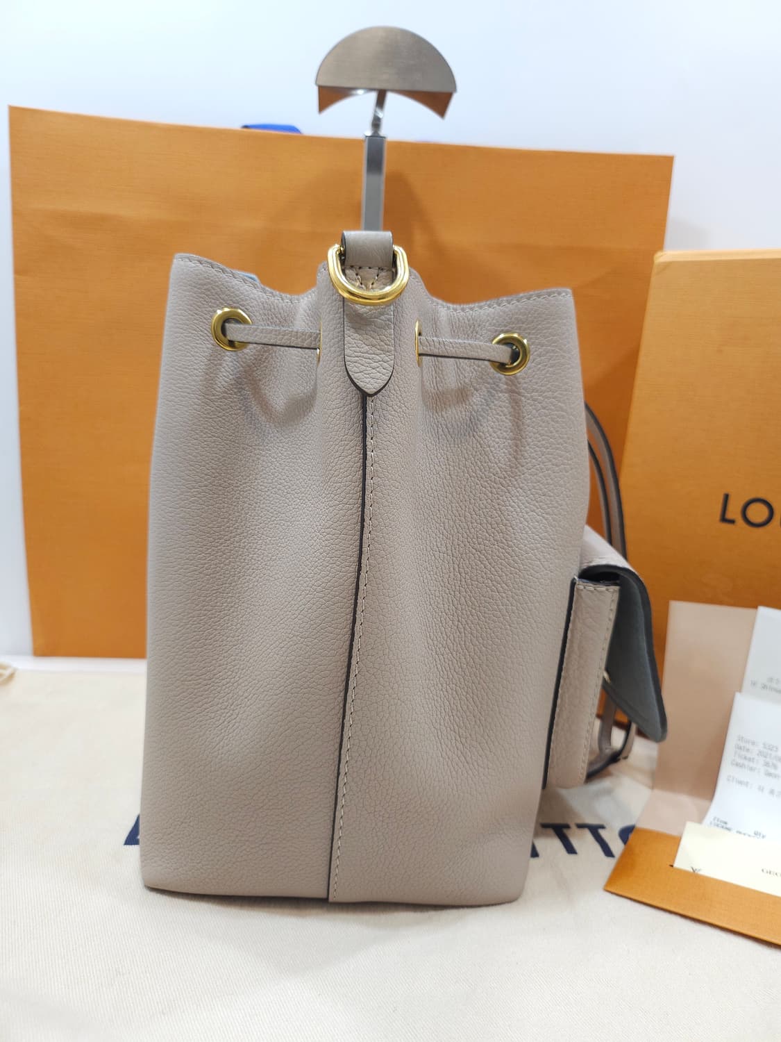 LV루이비통 락미 버킷백 그레이지  상품이미지3